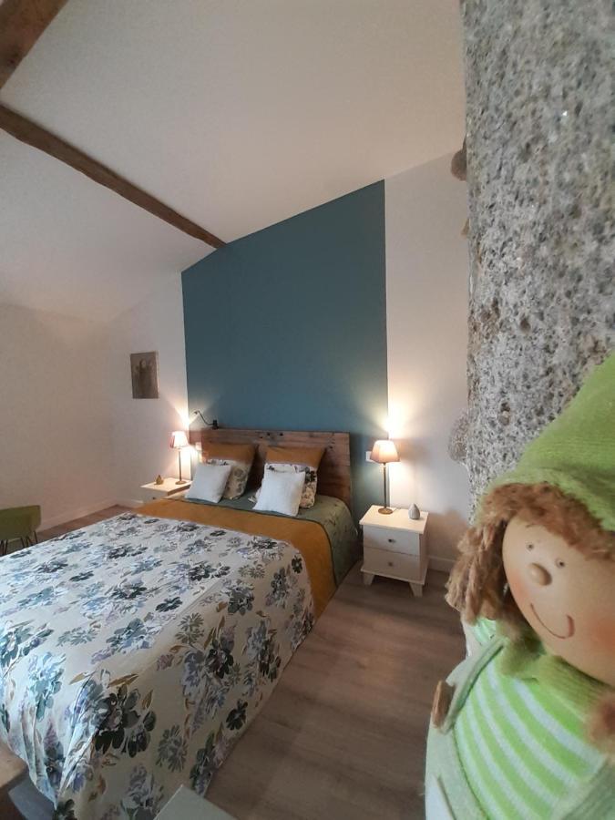 Les Chambres Du Couraud Saint-Aubin-des-Ormeaux Luaran gambar